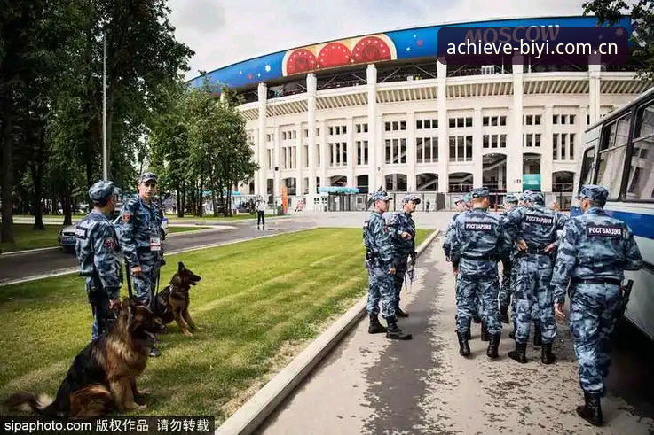 深度揭秘：世界杯安保缩水真相，仅3名英国警员赴美背后隐藏的博弈